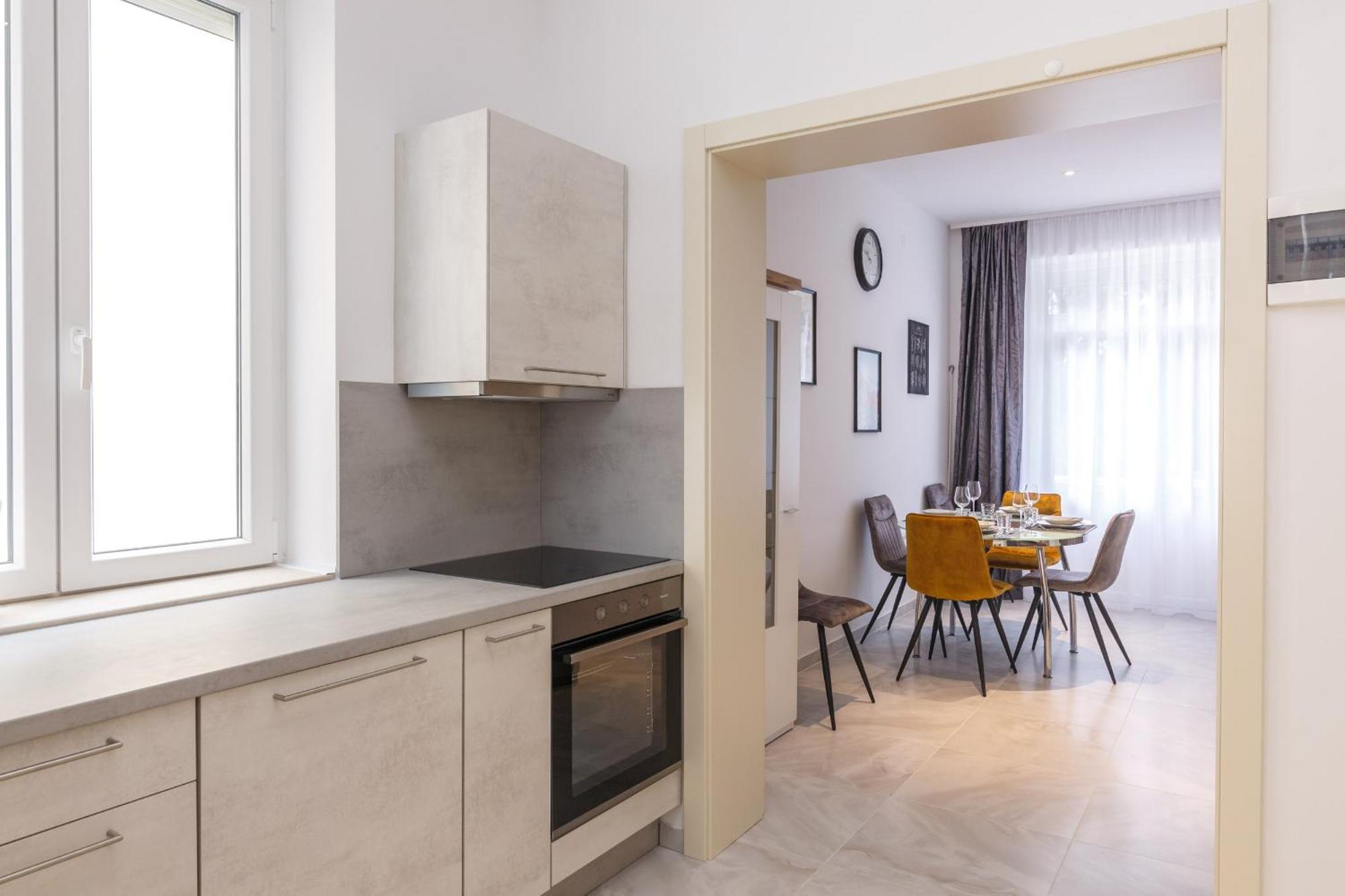 Apartmani Simi - The Wave Crikvenica Exterior foto